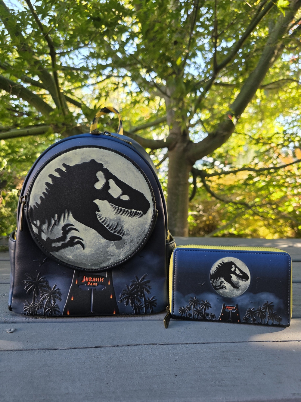 Loungefly Jurassic Park Glow In The Dark Backpack And Zip Wallet